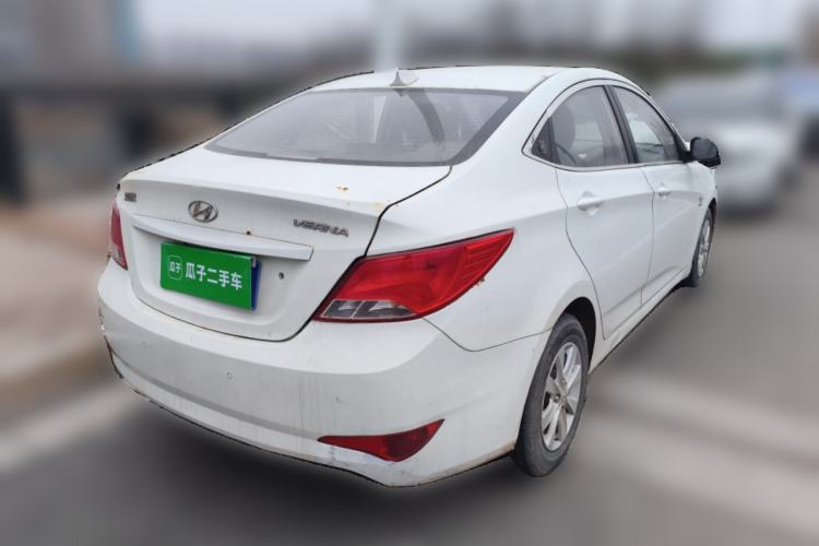Used Hyundai Verna (older generation) 2014 1.4L Manual Smart GLS Trim
