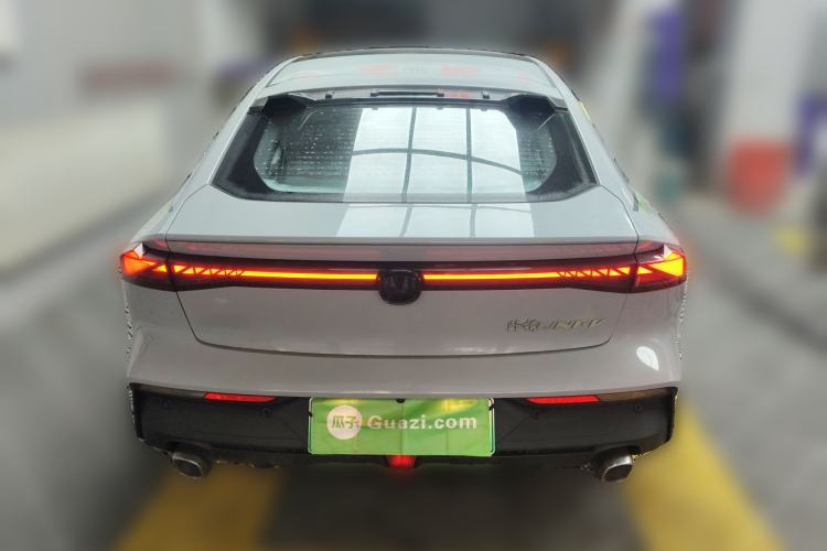 Used Changan UNI-V iDD 2023 ZhiDian iDD 1.5T 113km ZhiKu Model