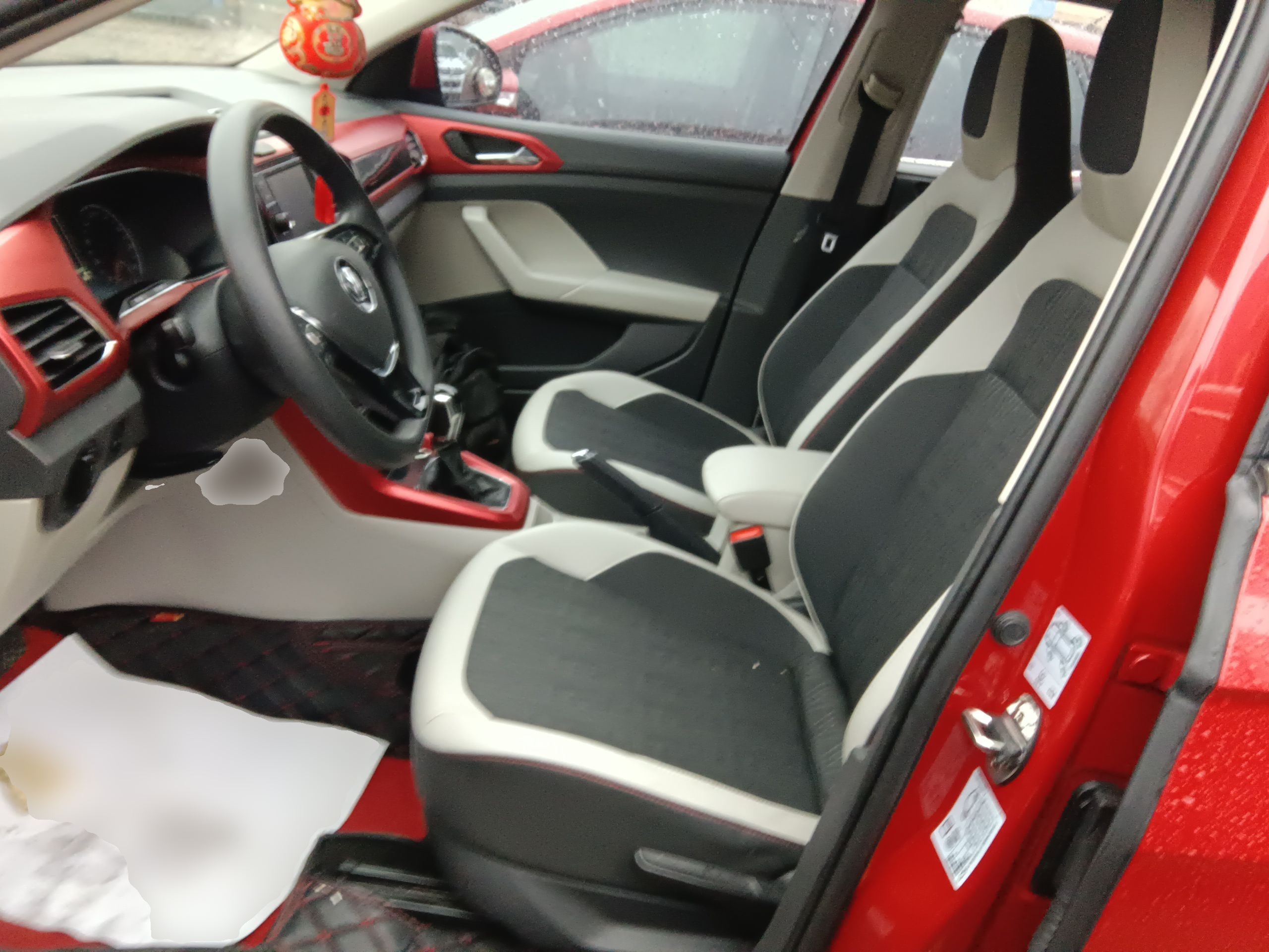 Interior delantero