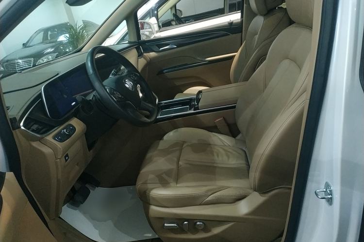 Used Buick GL8 2021 ES Land Cruiser 653T Luxury Edition
