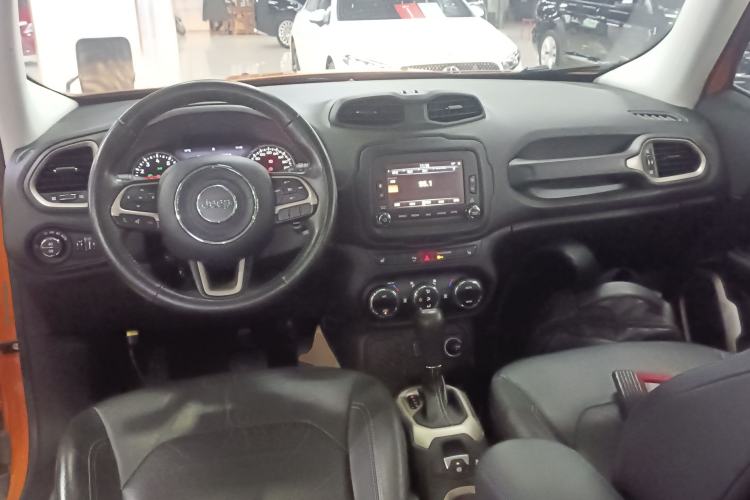 Used Jeep Renegade 2016 1.4T Automatic Smart Edition
