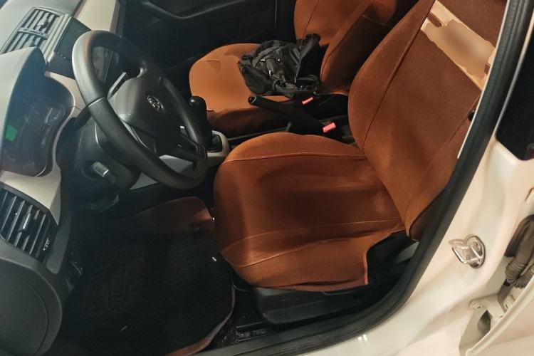 Used Skoda Fabia 2015 1.4L Manual Front-Wheel Drive Model Left Front Seat