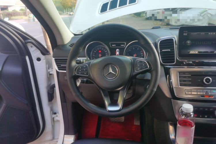 Used Mercedes-Benz GLE Coupe 2017 GLE 320 4MATIC Coupe SUV
