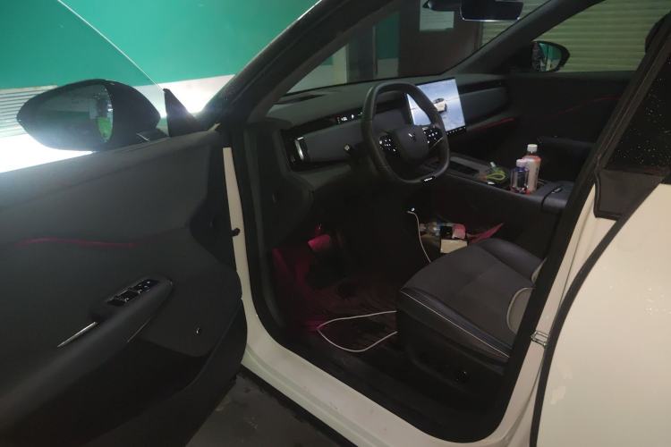 Used VOYAH COURAGE 2024 Ultra-Long Range Smart Enjoyment Version
