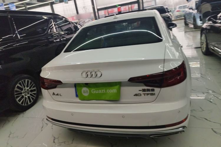 Used Audi A4L 2019 40 TFSI Fashion Edition China VI Emission Standard
