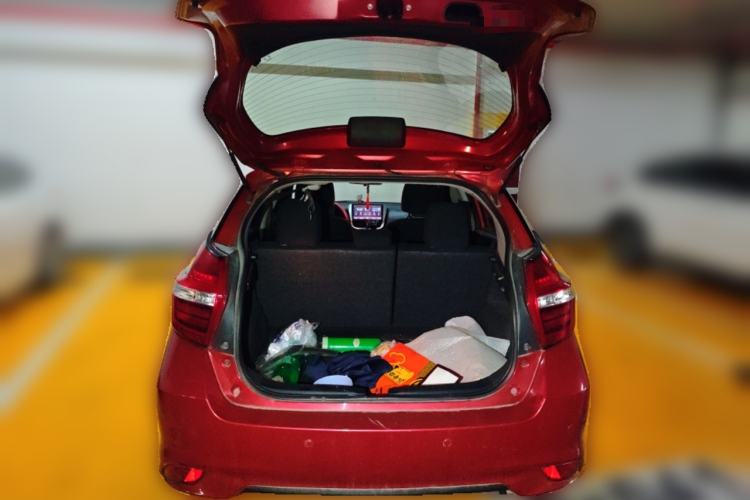 Used Toyota YARiS L Zhi Xuan 2016 Revised 1.5E CVT Charming Edition Trunk