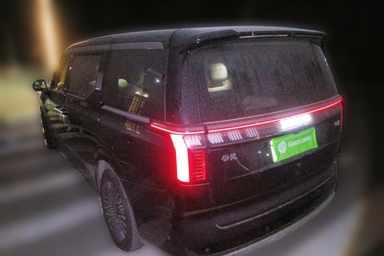 Used Zeekr 009 2024 Six-Seat Executive Version 4WD 108 kWh
