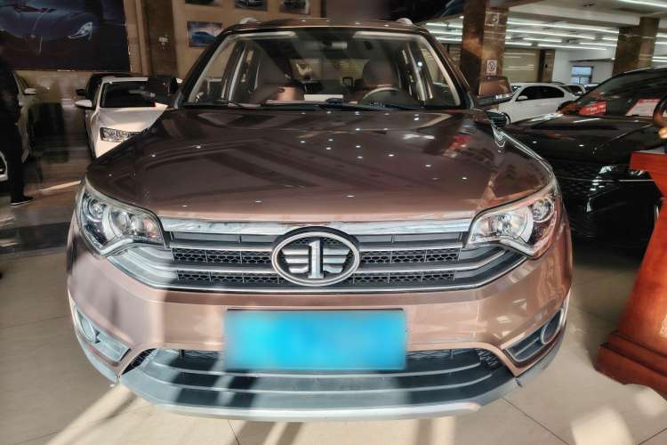 Used FAW Senya R7 2016 1.6L Manual Smart Version
