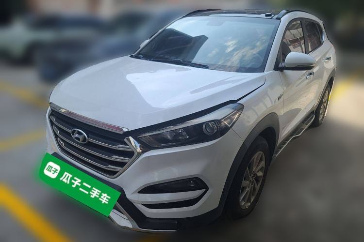 Used Hyundai Tucson 2018 1.6T Dual-Clutch Two-Wheel Drive 15th Anniversary Special Edition