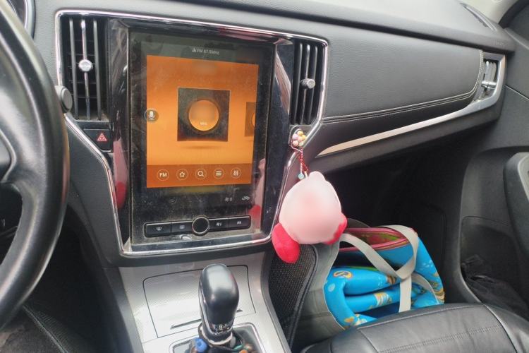 Used Roewe RX5 2020 20T Automatic 4G Connect Superior Flagship Edition Audio And AC Panel