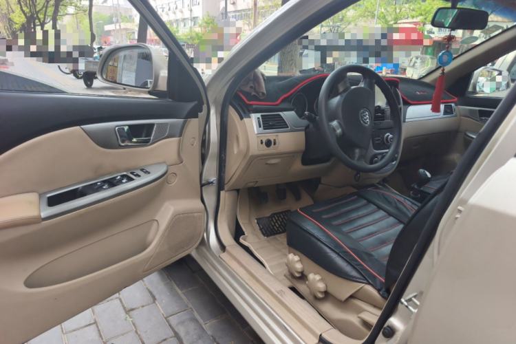 Used Buick Excelle 2013 1.5L Manual Classic Model Driver Seat