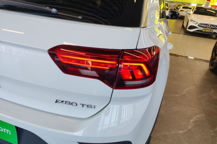 Used Volkswagen T-ROC 2022 280TSI DSG Two-Wheel Drive Comfort PLUS