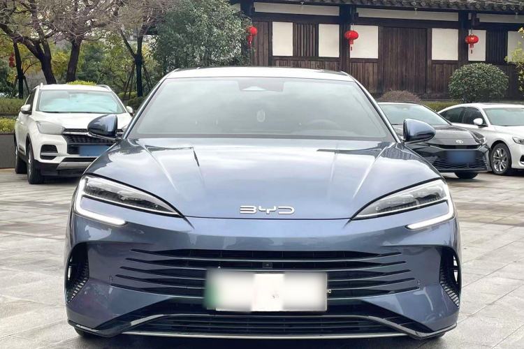 Used BYD Seal 2023 DM-i 1.5L 121km Prestige Model
