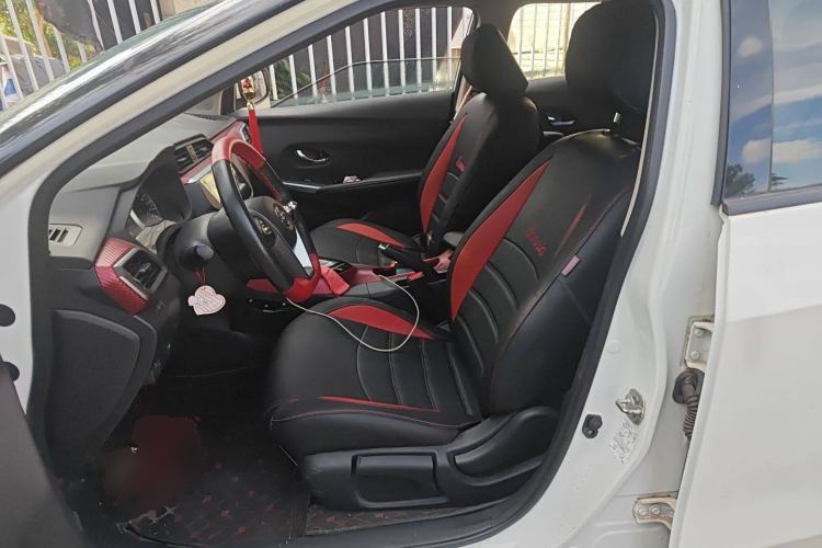 Used Nissan Lannia 2016 1.6L CVT Cool Edition
