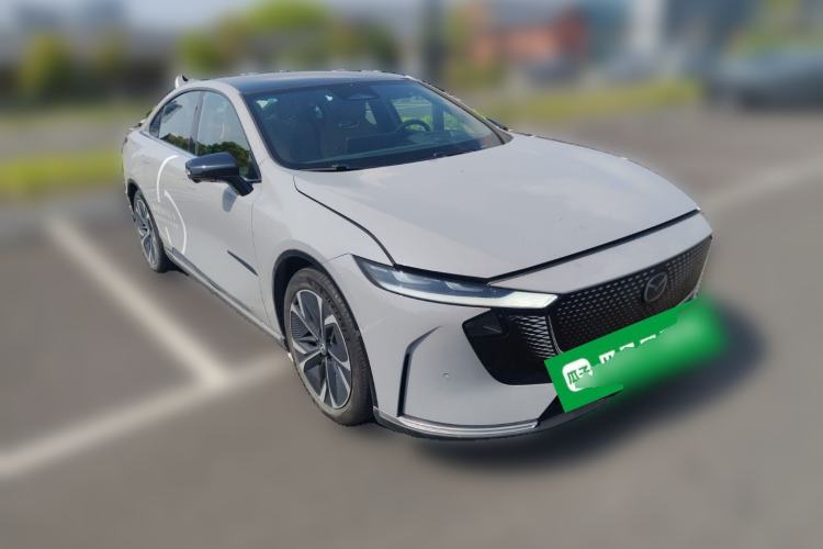 Used Mazda EZ-6 2024 Pure Electric 600 ZhiZun Edition Front Right 45 Deg