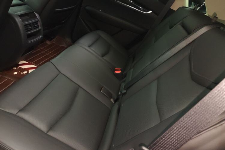 Used Cadillac XT5 2016 25T Luxury Model
