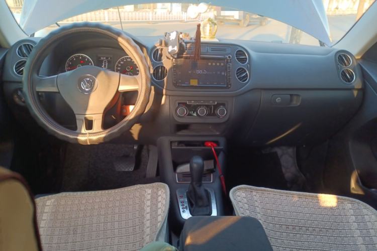 Used Volkswagen Tiguan L 2015 1.8TSI Automatic Two-Wheel Drive Trend Edition
