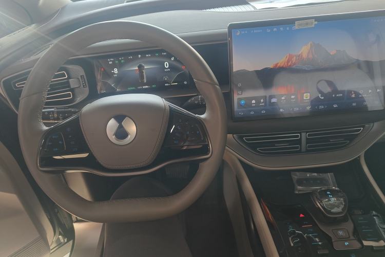 Used Denza D9 2022 DM-i 970 Four-Wheel Drive Flagship Model