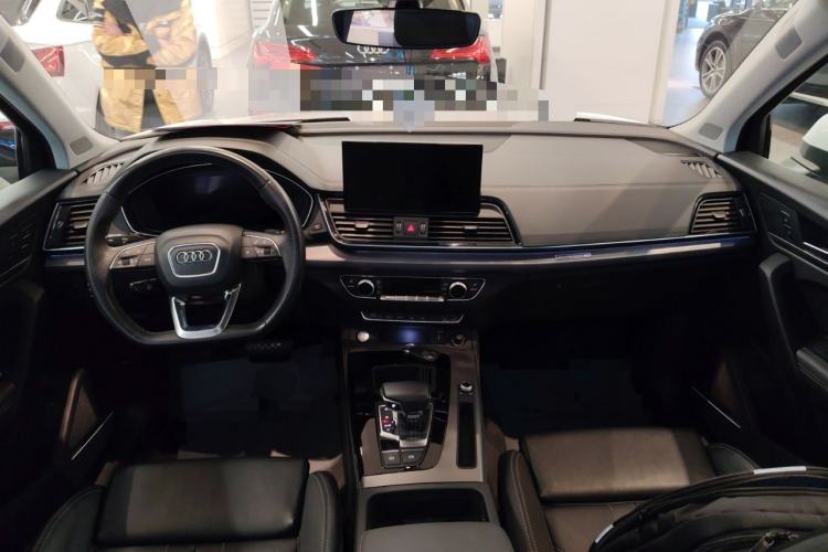 Used Audi Q5L 2022 45T Luxury Dynamic Model
