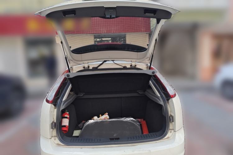 Used Ford Focus 2013 Hatchback Classic 1.8L Automatic Base Model