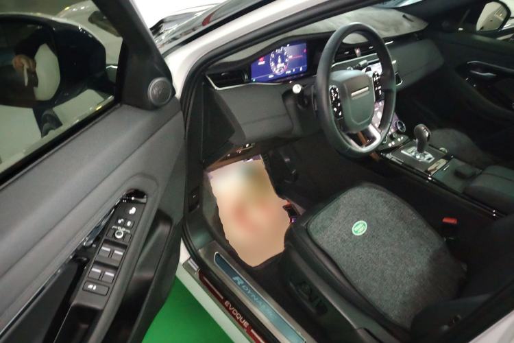 Used Land Rover Range Evoque 2020 249 PS R-DYNAMIC SE Sport Technology Edition Driver Seat