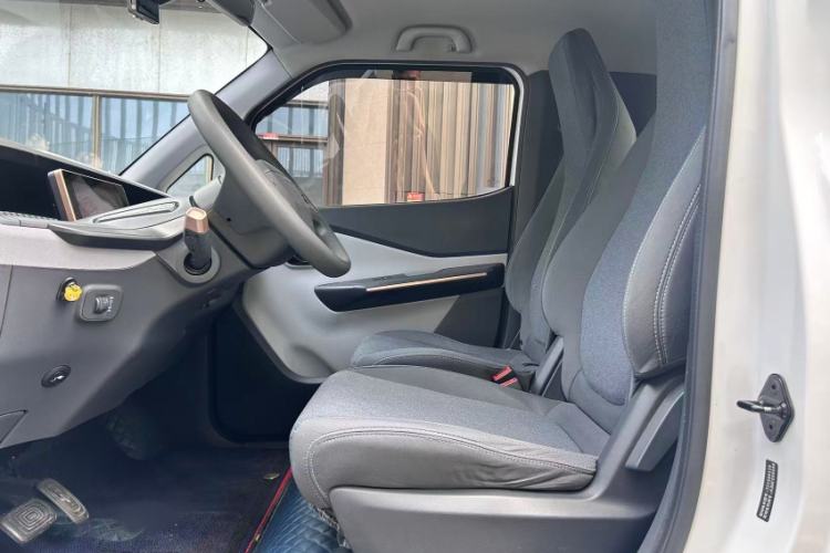 Used Wuling NAMMIEV 2021 Playful Model – High-Power Version
