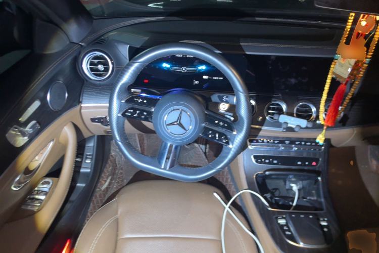 Used Mercedes-Benz E-Class New Energy 2022 E 350 e L Plug-in Hybrid Sports Sedan
