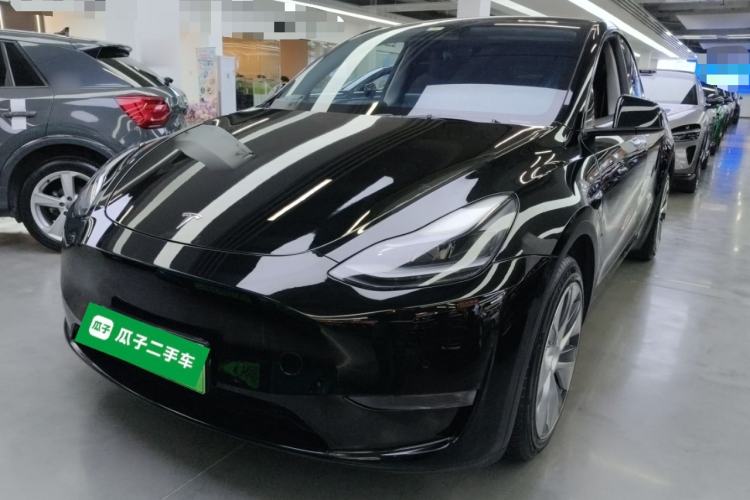 Used Tesla Model Y 2021 Long-Range All-Wheel-Drive Version 3D7