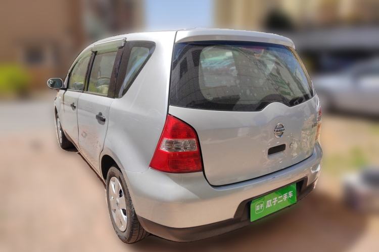 Used Nissan Livina 2009 1.6L Manual All-Around Model