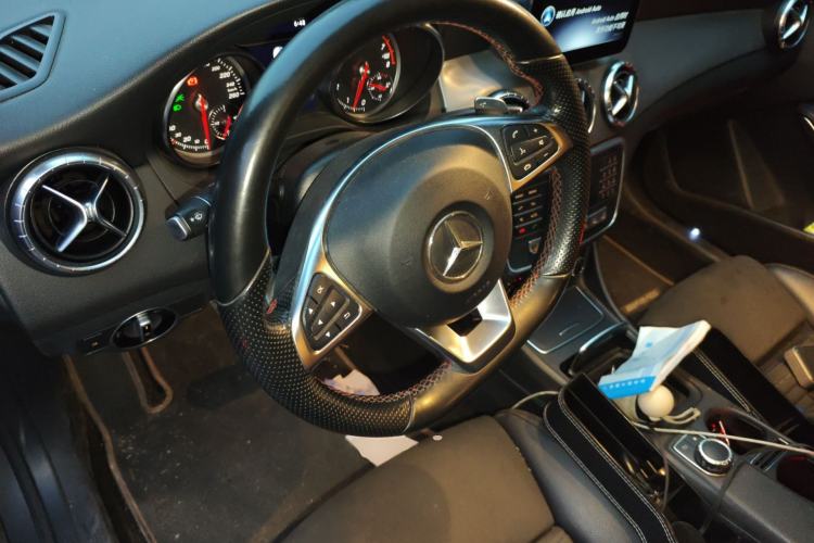 Used Mercedes-Benz CLA 2019 CLA 220 4MATIC
