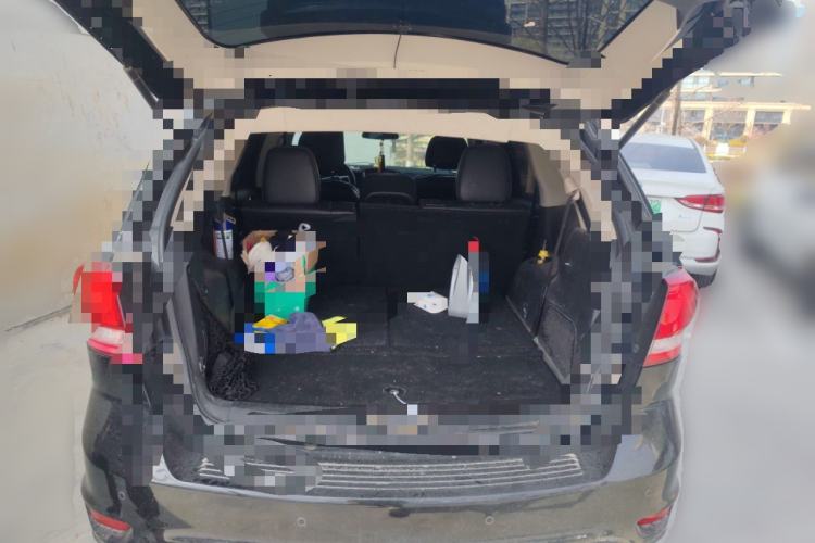 Used Dodge Journey 2013 2.4L Two-Wheel Drive Luxury Version