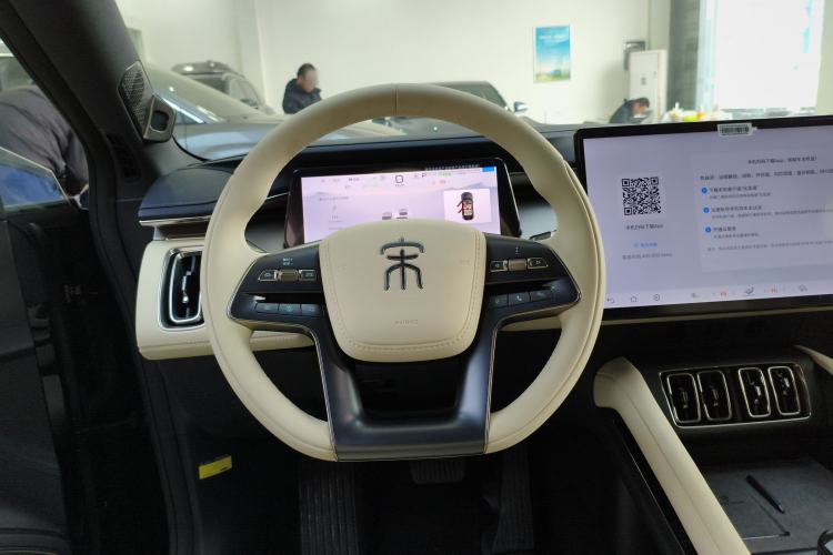 Used BYD Song L EV 2025 550 km Excellence Version Steering Wheel