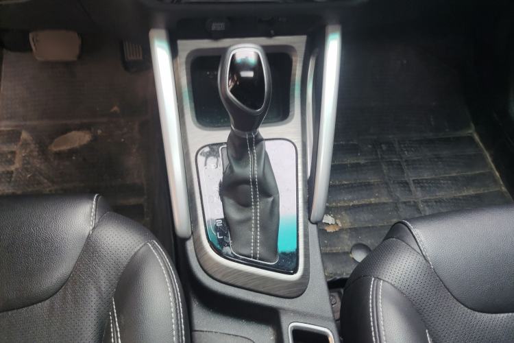Used Geely Auto Vision X3 2017 1.5L Automatic Luxury Model Gear Lever