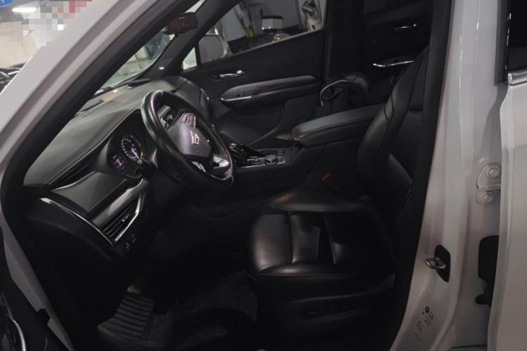 Used Cadillac XT4 2018 28T Two-Wheel Drive Leading Version Left Front Seat