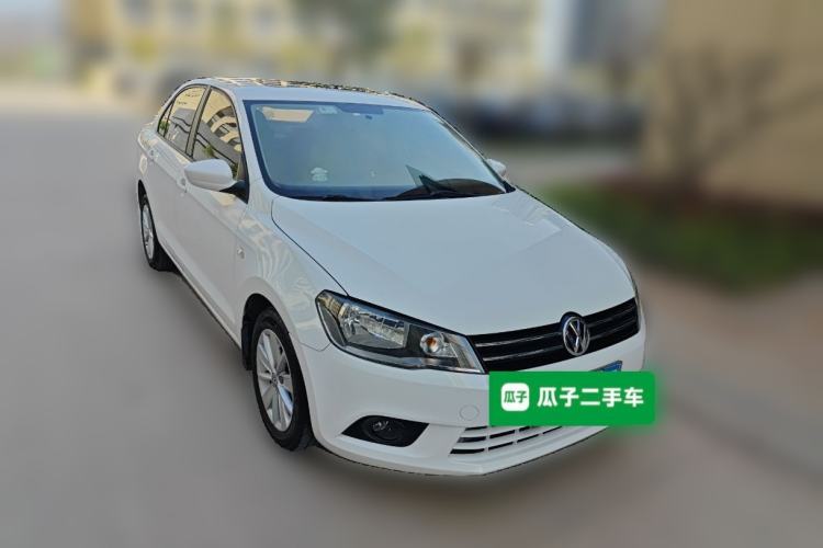 Used Volkswagen Jetta 2013 1.6L Automatic Comfort Model Front Right 45 Deg