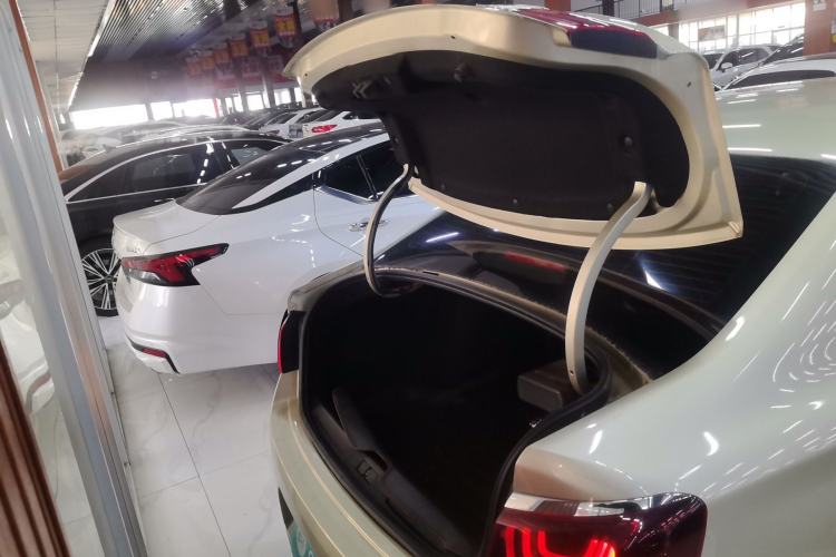 Used Citroen C4 Sega 2018 1.6L Automatic Luxury Model Trunk