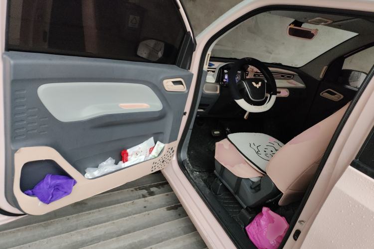 Used Wuling Hongguang MINIEV 2022 Macaron Fashion Model Lithium Iron Phosphate