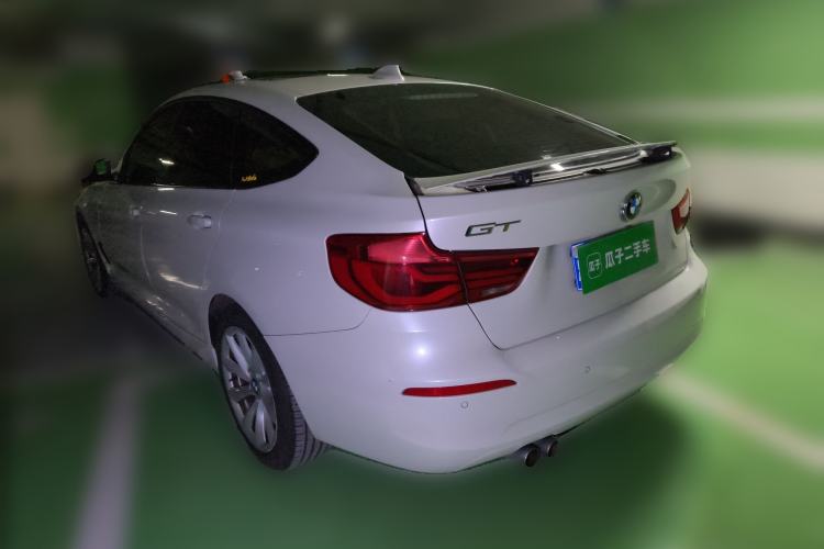Used BMW 3 Series GT 2018 320i Sport Edition
