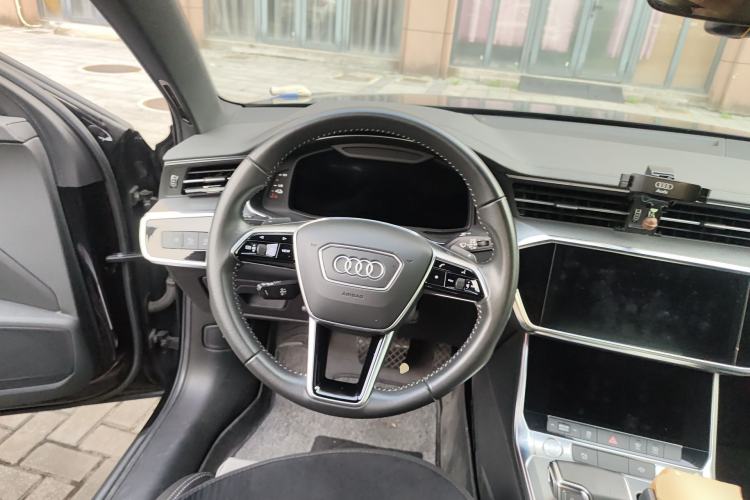Used Audi A6L New Energy 2020 55 TFSI e quattro Steering Wheel