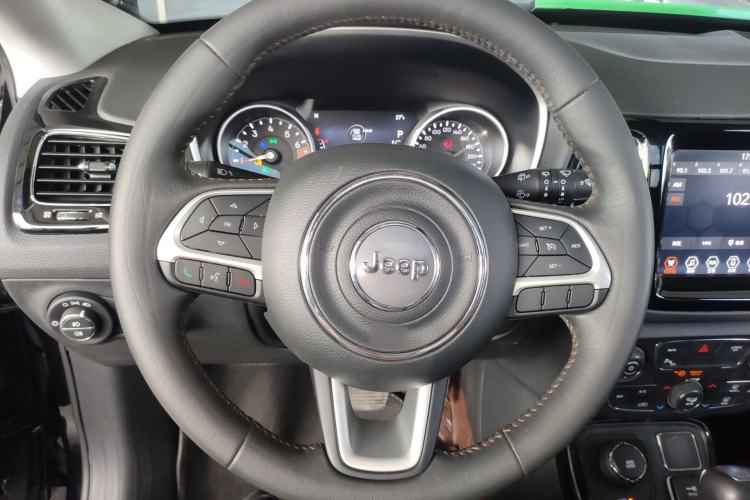 Used Jeep Compass 2020 220T Automatic Four-Wheel Drive Elite Edition Steering Wheel