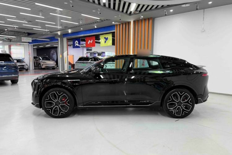 Used Avatr 11 2025 Night Rider Edition