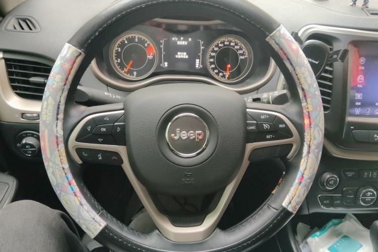 Used Jeep Cherokee 2017 2.4L Leading Smart Edition