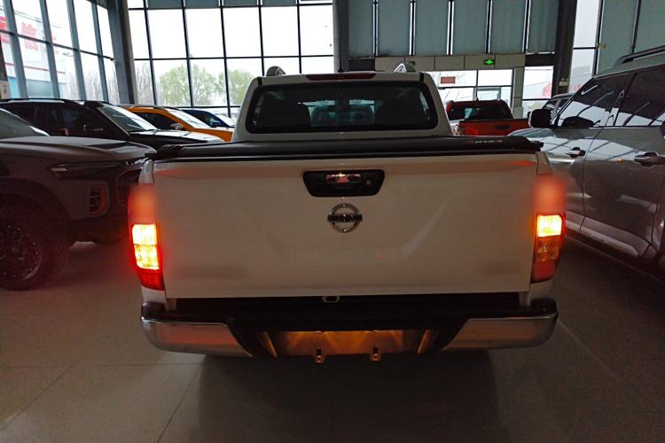 Used Nissan Navara 2023 2.5L Automatic 4x4 Prestige Edition