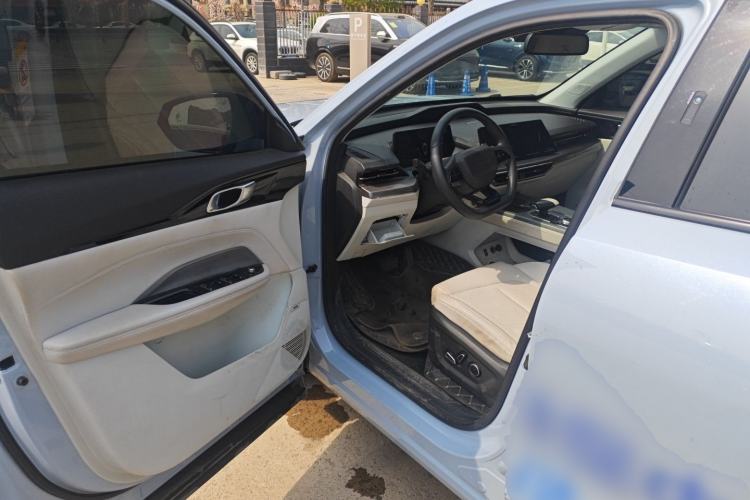 Used CHANGAN OSHAN Z6 New Energy 2022 Facelift Blue Whale iDD 150KM Flagship PLUS Smart Parking Edition Driver Seat