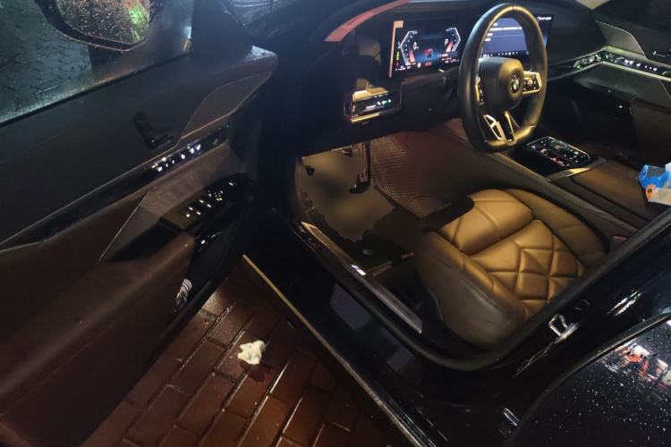 Used BMW 7 Series 2023 740Li Leading Model M Sport Package
