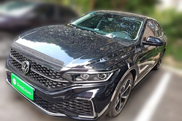 Used Volkswagen Passat 2023 330TSI Starry Luxury Edition