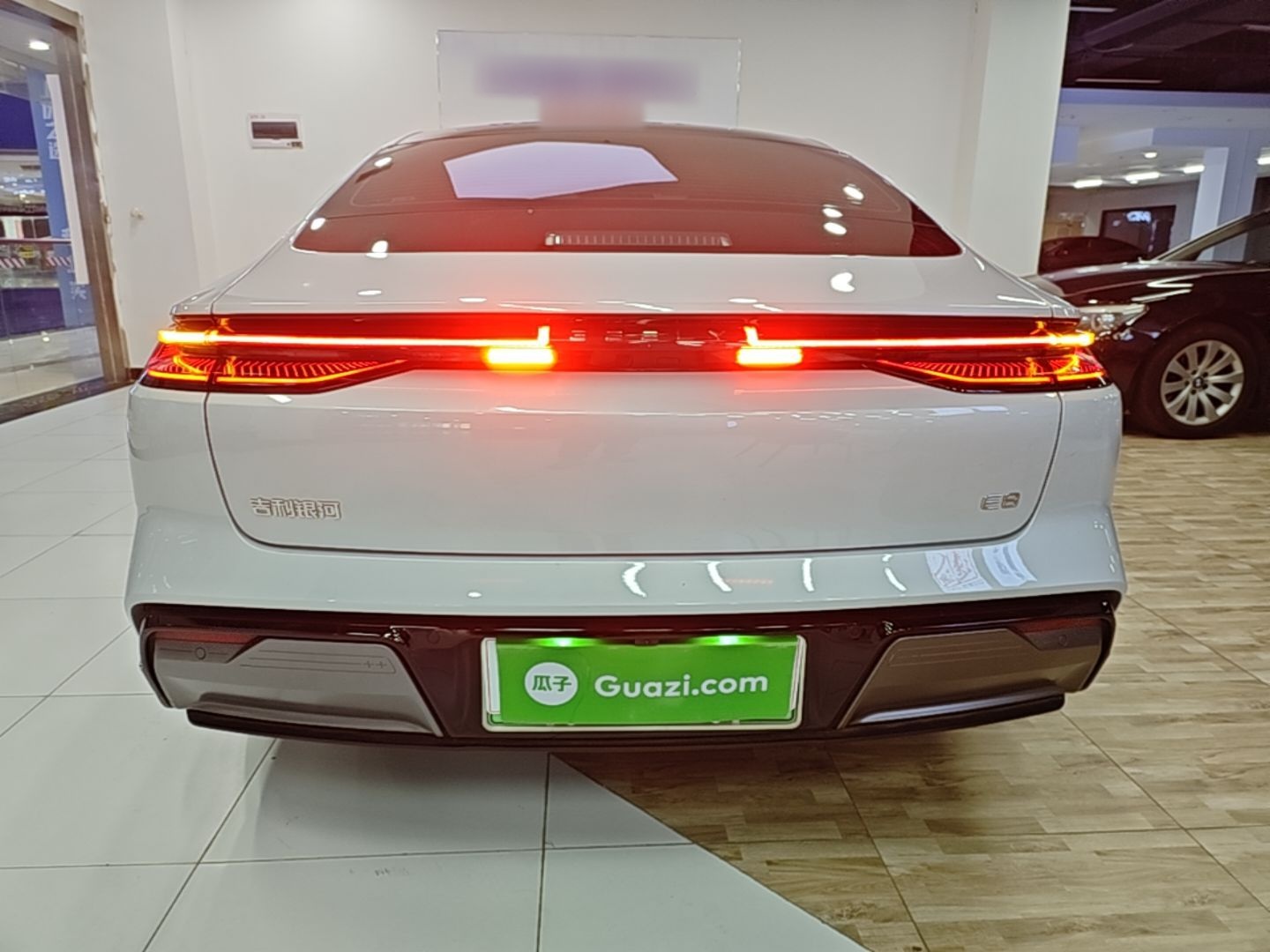 Geely Galaxy E8 2024 550 km Range Rear-Drive MAX — снимка 5