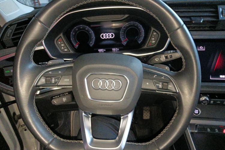 Used Audi Q3 2022 35 TFSI Fashion Dynamic Model
