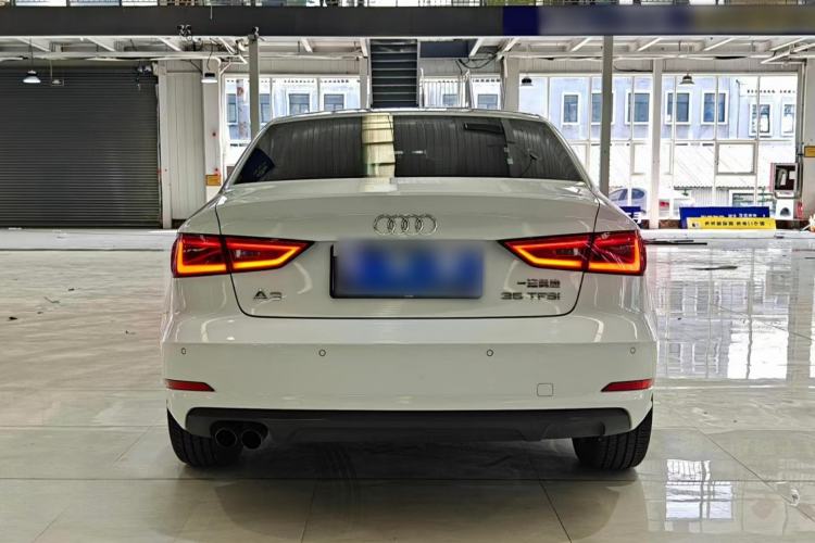 Used Audi A3 2016 Limousine 35 TFSI Prestige Edition
