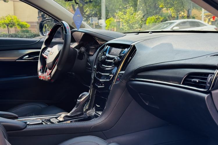 Used Cadillac ATS-L 2017 28T Tech Edition Interior 7